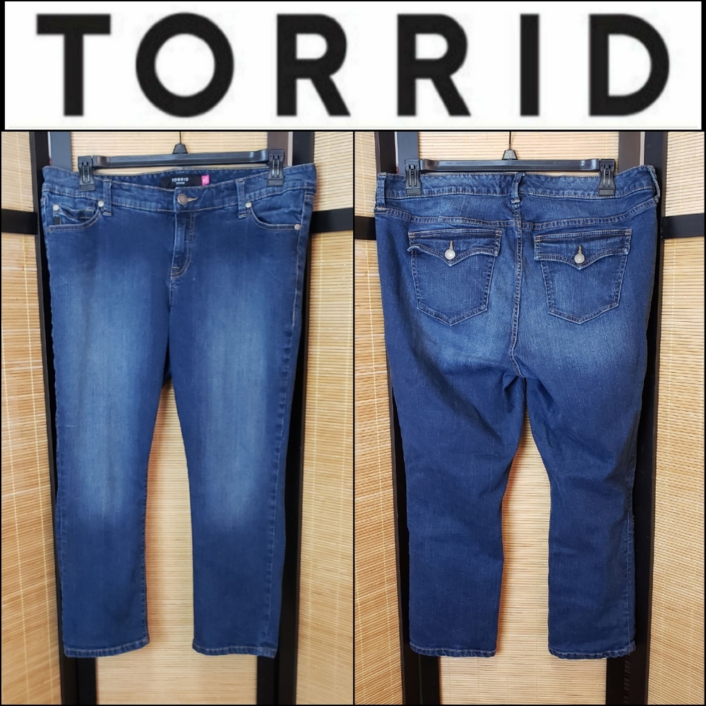Torrid Dark Wash Button Flap Ankle Jeans 16
